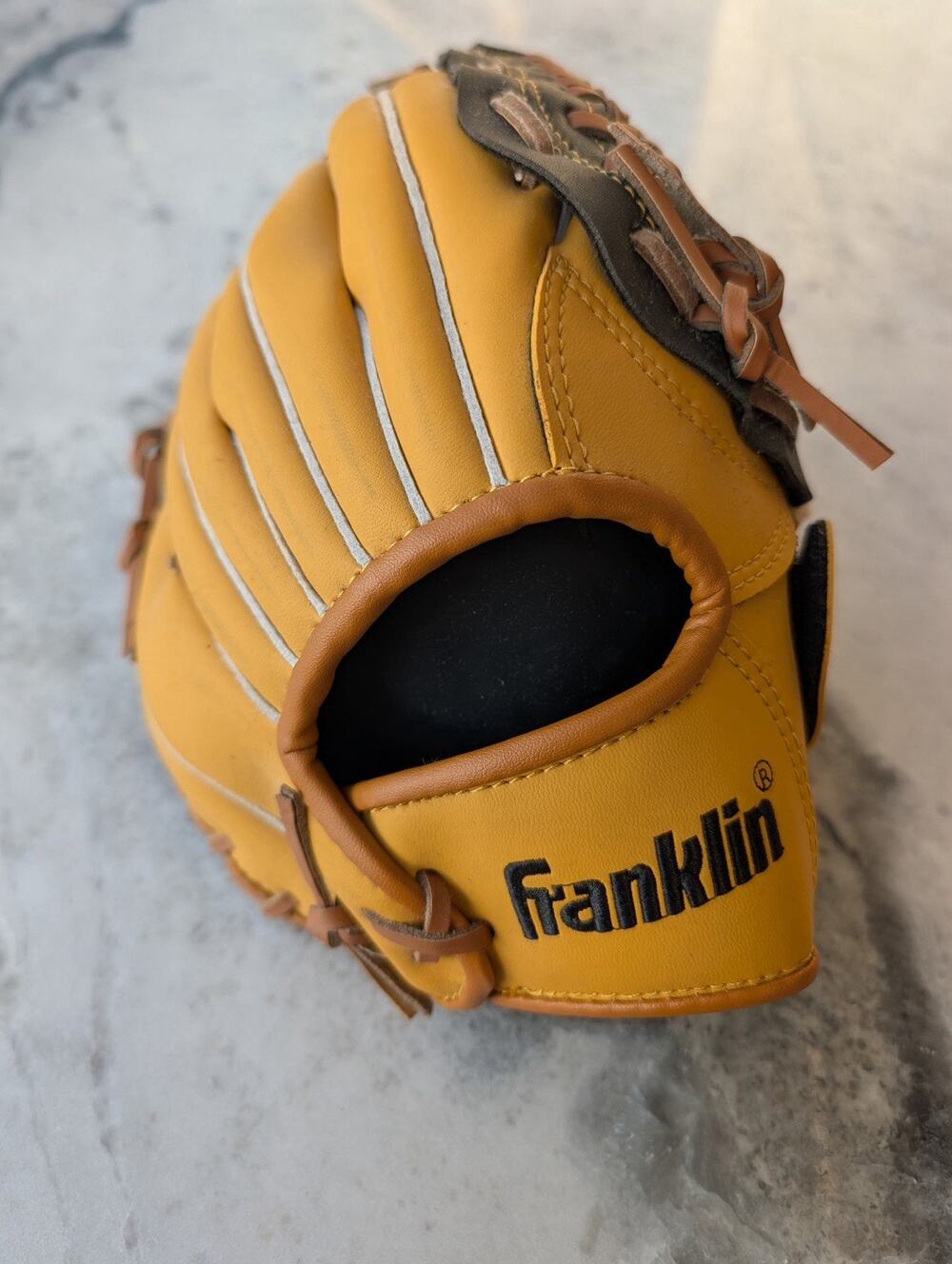 Baseball Mitt Franklin Brand
